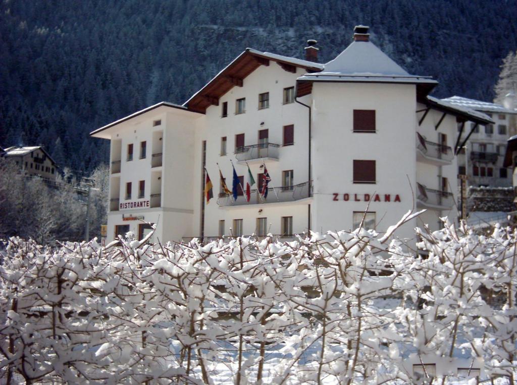 Hotel Zoldana Forno di Zoldo Eksteriør billede